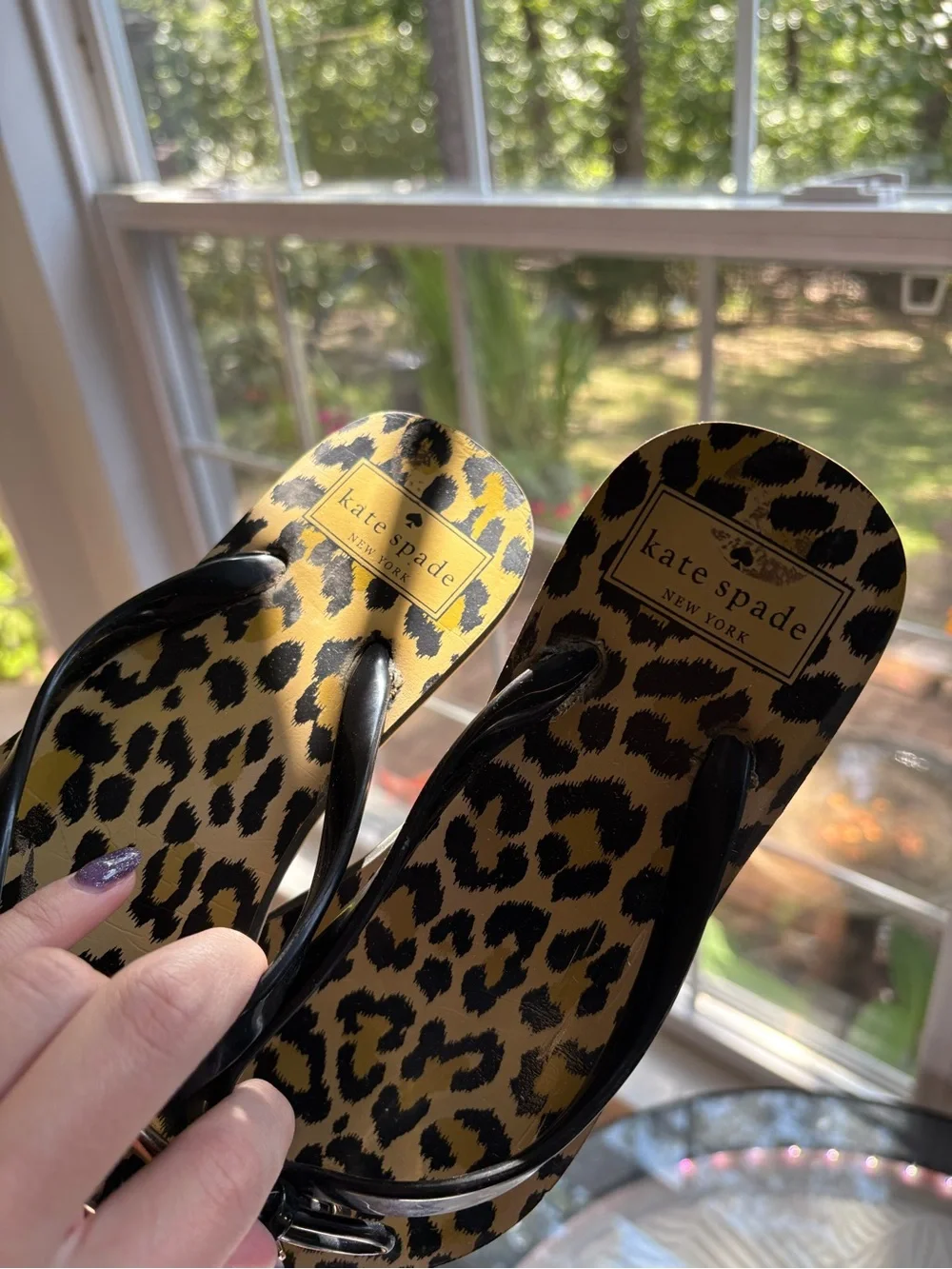 kate spade Nova Leopard Print Bow Flip Sandals - Black/Tan